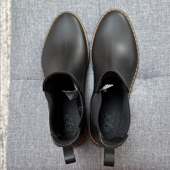 Igor Black Ankle Boots with Tan Trim - Picture 10 of 10